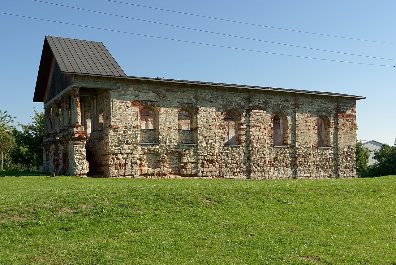 Nowy Korczyn. Co warto tam zobaczyć? Odkryj najciekawsze atrakcje i zabytki